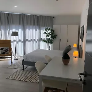 Estudio Nuevo En Apartamento Alcobendas